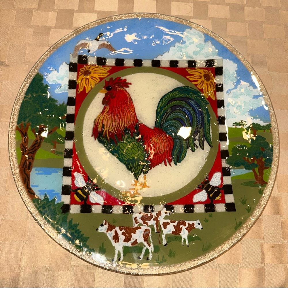 Glass rooster plate